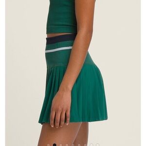 WILSON Midtown Tennis Skirt Size M